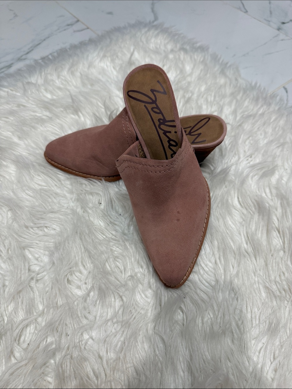 Madden Girl Rose Mauve Pointed Toe Slip-On Mule